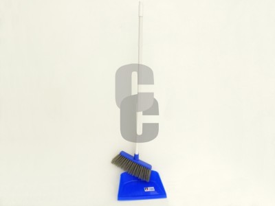 Нови предложения Лопата с четка -дълга дръжка-                                                                                                                                                                                                                                                                               